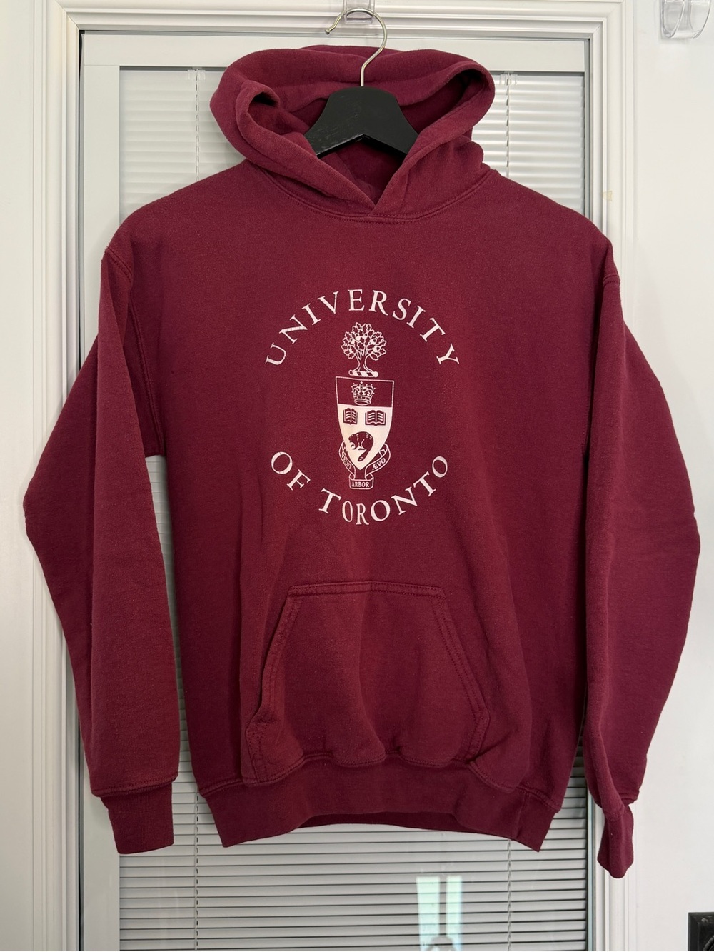 University Of Toronto Youth Large Hoodie Sweatshirt White Logo